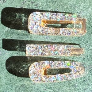 Handmade resin hair clips